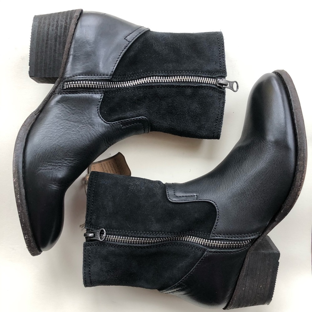 H by Hudson NIB! Leather Boot 8/39